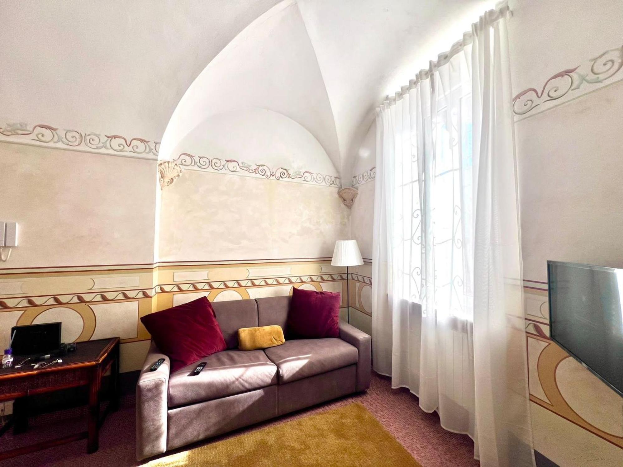Toffee Palmari 23 - Seven Suites Sanremo Exterior foto